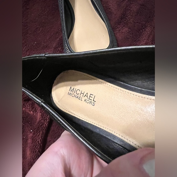 Michael Kors Pointed Toe Flats, Netting on the sides - Picture 3 of 5